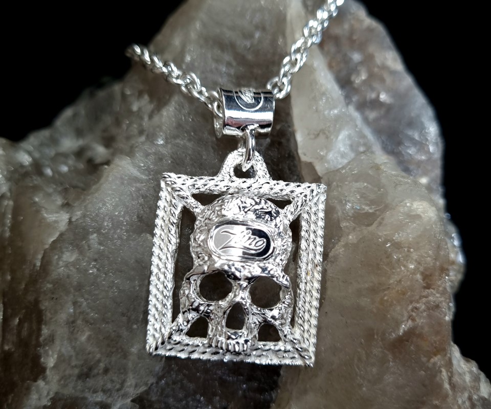 Portrait Skull Pendant - Image 2