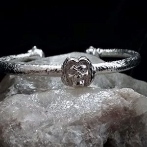 custom rock bangle